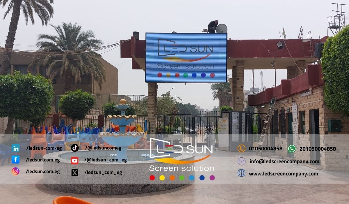 قمنا بتنفيذ مشروع تركيب شاشات LED لتلبية احتياجات نادي الطالبية