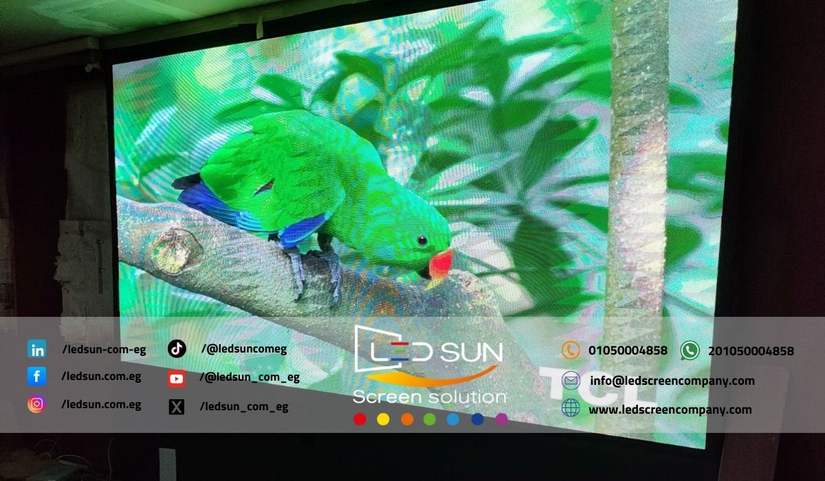 قمنا بتنفيذ مشروع تركيب شاشة LED داخلية مميزة في معسكر مبارك – الإدارة العامة لتدريب قوات الأمن